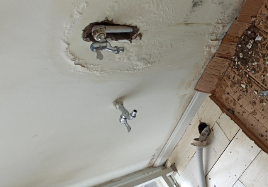 平桥卫生间测漏水